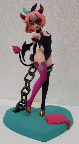 Succubus figurine by YUI, JC and FG MANIA
